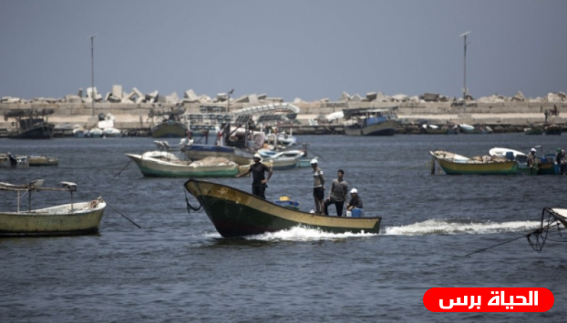 الاحتلال يزيد مساحة الصيد في بحر قطاع غزة