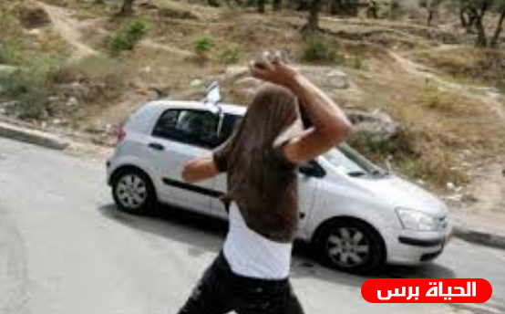 شبان يهاجمون مركبة للمستوطنين قرب بيت لحم
