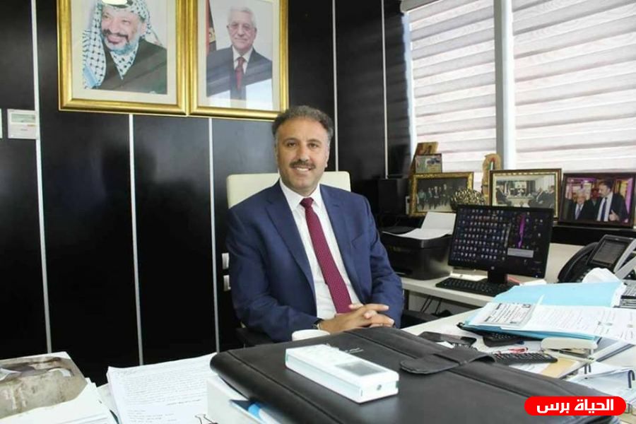 الوزير عساف يزور مقر الدائرة السياسية لمنظمة التحرير في دمشق