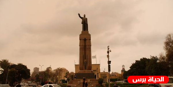 عواصف رملية تضرب مدن مصرية وتشل الملاحة البحرية والجوية