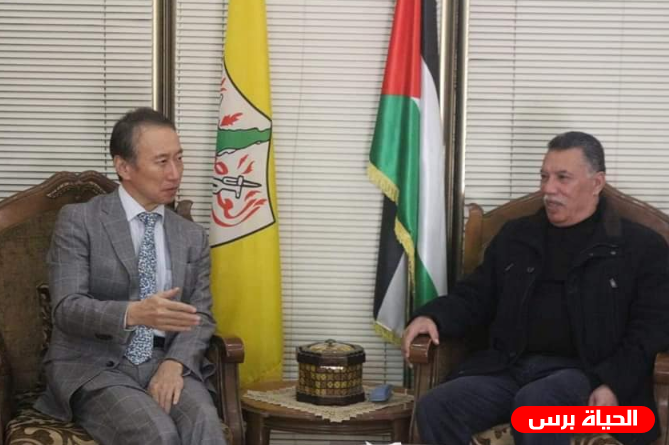  حلس يستقبل السفير الياباني في فلسطين