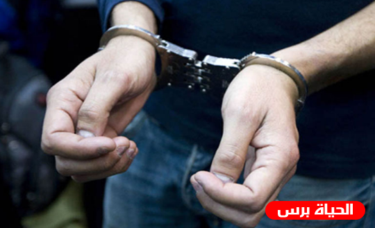 الاحتلال يمدد اعتقال أسير 
