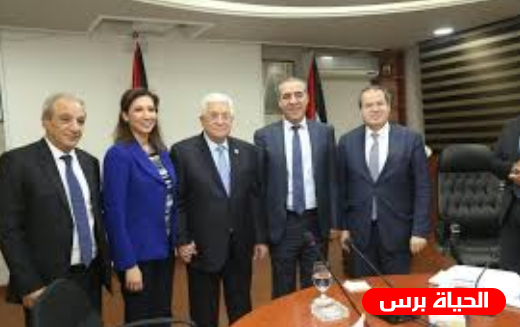الرئيس عباس يتفقد مقر الجهاز المركزي للإحصاء الفلسطيني