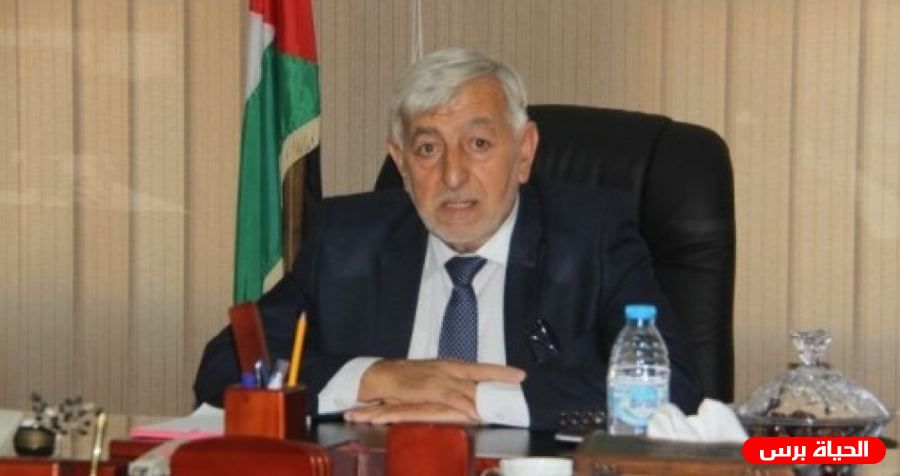 جيش الاحتلال يعترض وزير الزراعة شمال رام الله