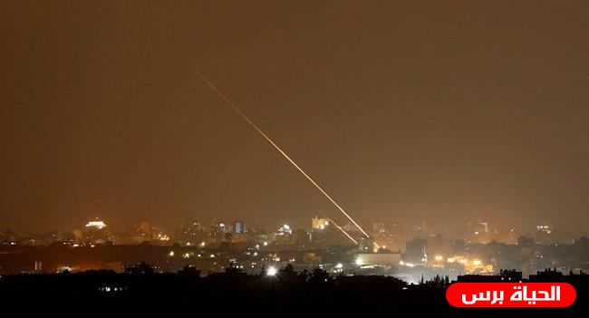 صفارات الإنذار تدوي في غلاف غزة وأنباء عن سقوط صاروخ واحد