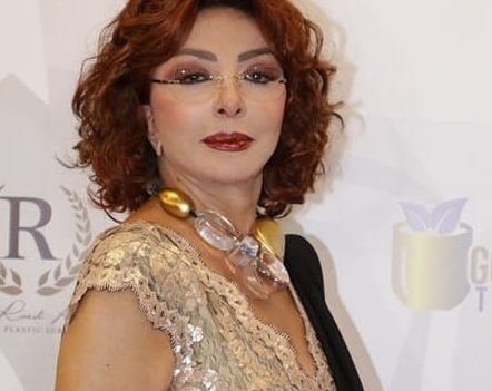 نبيلة عبيد تكشف كيف تعرفت على عاطف سالم وسر زواجها منه بعمر 16 عاماً