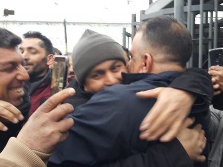 الاحتلال يفرج عن الأسير أبو حطب من عانين بعد قضاء أكثر من 17 عاما