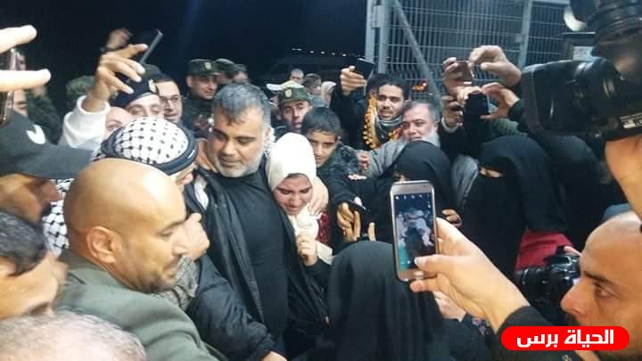 الاحتلال يُفرج عن الأسير علاء أبو جزر