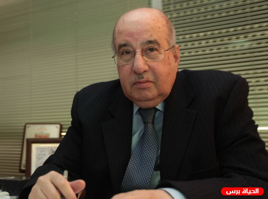 الزعنون: لا مجال للحياد مع من يريد تصفية القضية الفلسطينية