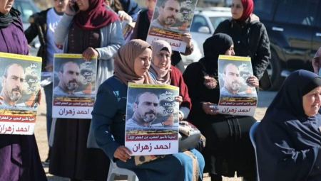 الأسير أحمد زهران يعلق إضرابه عن الطعام بعد التوصل لاتفاق مع إدارة سجون الاحتلال