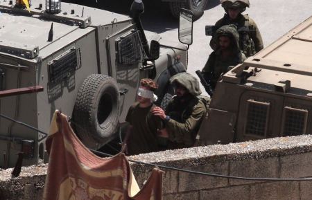 Israeli forces detain two Palestinians from West Bank