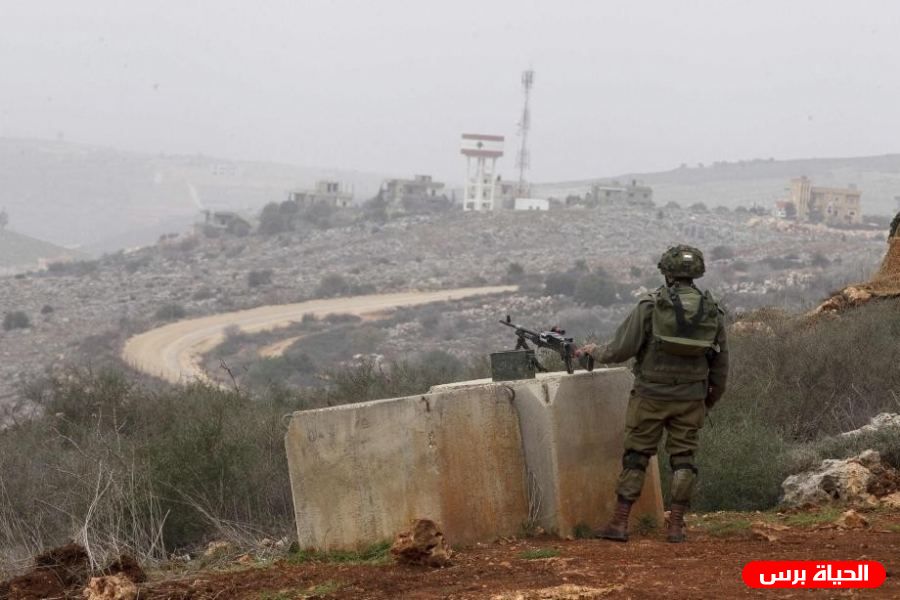 الاحتلال يعتقل شابين على حدود لبنان