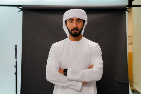 الممثل سعد عبدالله يجسد شخصية شبح في فيلم الرعب A tale of shadows