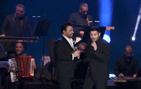 عاصي الحلاني يقدم مفاجأته مع نجله في إكسبو 2020