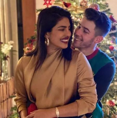 Priyanka Chopra .. بريانكا شوبرا ترزق بابنها الأول من نيك جوناس