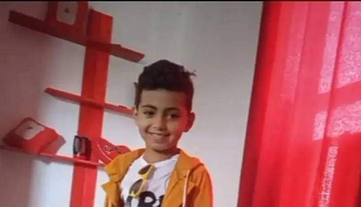 استشهاد الطفل نايف عويدات وسط قطاع غزة