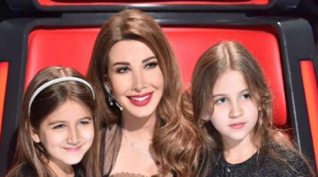 نانسي عجرم برسالة مؤثرة مع ابنتها ليا