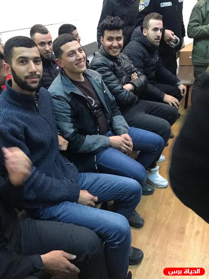 الاحتلال يفرج عن 14 مقدسيا بشروط مقيّدة ويمدد اعتقال شابين