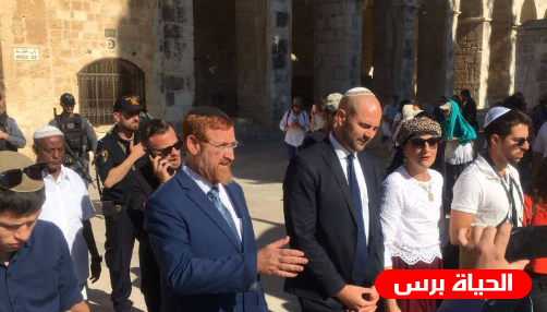 غليك يقود المتطرفين باقتحام الأقصى 