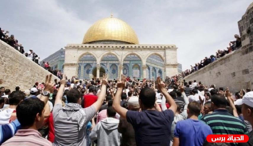 دعوات للنفير العام والزحف تجاه المسجد الأقصى وجنود الاحتلال ينتشرون بالآلاف
