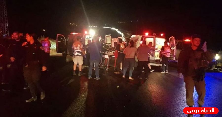  محدث:قوات الاحتلال تعتقل فلسطينيا عقب اصطدام مركبته في محيط دوار عرابة جنوب مدينة جنين.