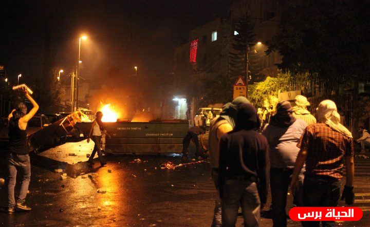 إصابات بالاختناق خلال مواجهات مع الاحتلال في مخيم العروب