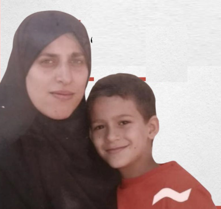 الأسيرة آية الخطيب تدخل عامها الاعتقالي الثاني على التوالي في الأسر