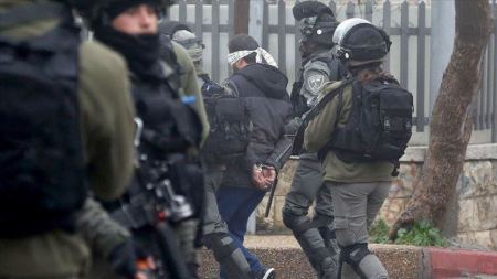 Israeli forces detain eight Palestinians from West Bank