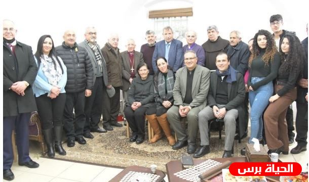 خوري ينقل تحيات الرئيس إلى عائلة نصار ويؤكد وقوف دولة فلسطين إلى جانبها