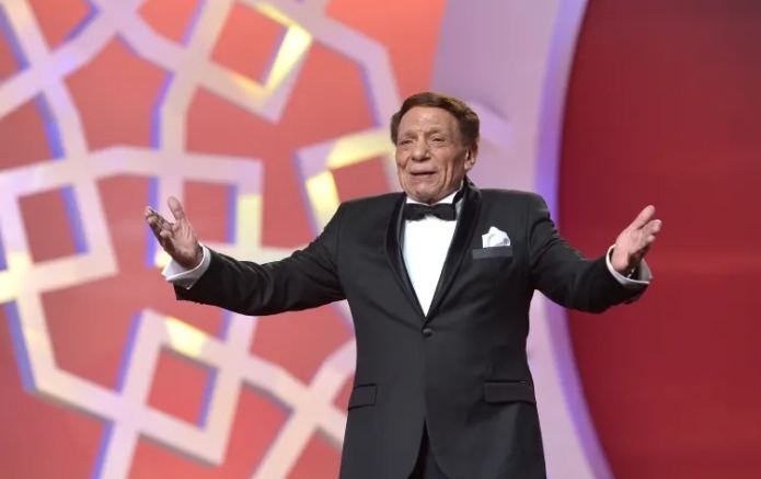 الواد وابوه .. الكشف عن جديد عادل امام 