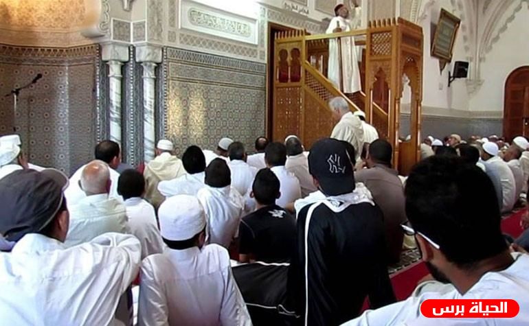 جدول خطباء مساجد النصيرات ليوم الجمعة 25/2/2022