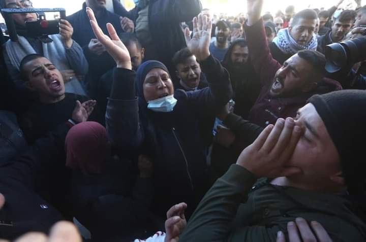 الحزن يخيم على فلسطين .. تشييع جثامين 3 شهداء في نابلس