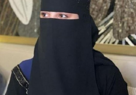 شاهد صورة جديدة لـ نصرة الحربي بعد خلعها للنقاب