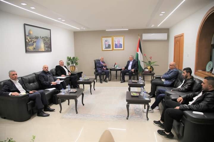 الشيخ يلتقي وفدا من الاتحاد العام لجرحى فلسطين ( فجر )