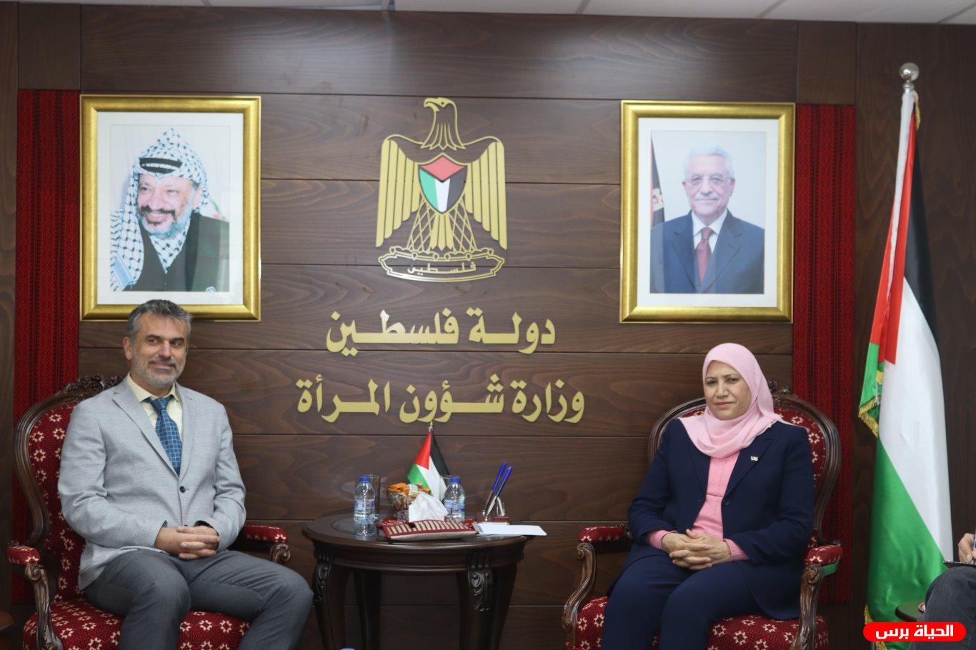 حمد تلتقي مدير عام منظمة أوكسفام