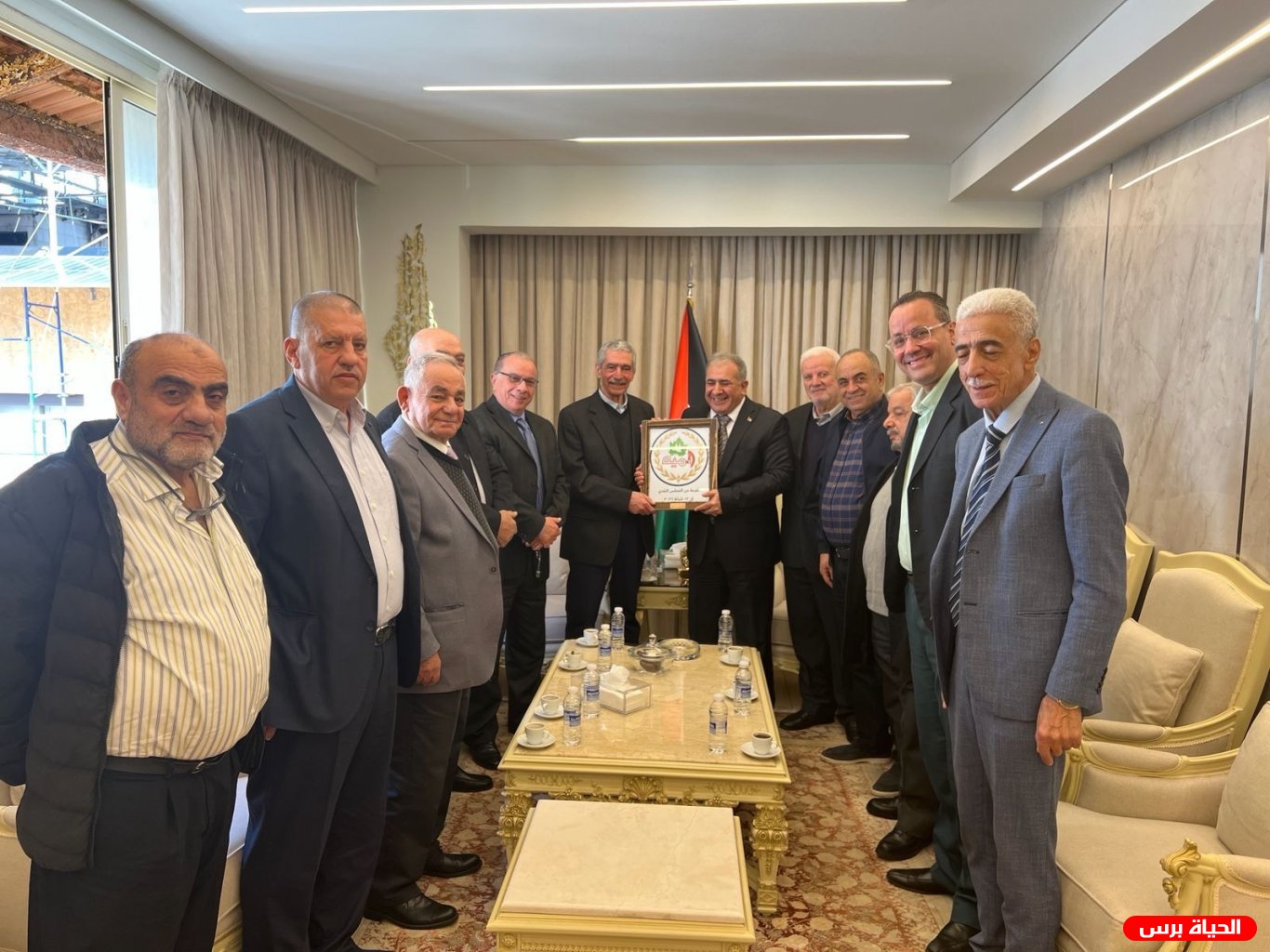 السفير الاسعد يستقبل رئيس بلدية المية ومية على رأس وفد من المجلس البلدي