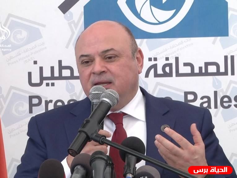 الشوا: نبذل جهودا مكثفة لمعالجة تراكم الفائض النقدي لدى المصارف بعملة الشيقل