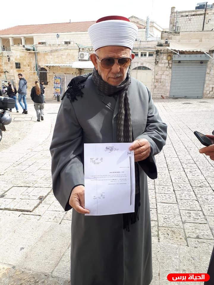 الاحتلال يقرر إبعاد رئيس الأوقاف الشيخ سلهب عن الأقصى 40 يوما