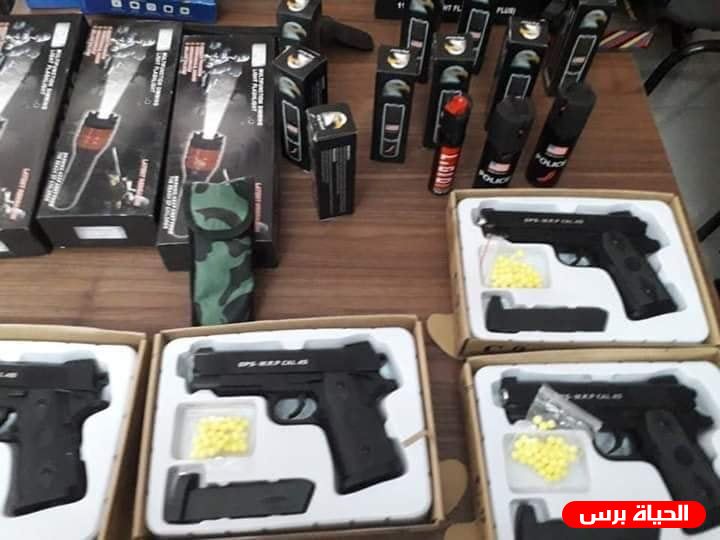 الضابطة الجمركية تضبط بضائع ممنوع داخل الاسواق في جنين