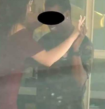 فتاة تستخدم عارضة أزياء لإكتشاف وفاء صديقها فوقعت الكارثة