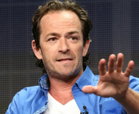 وفاة لوك بيري فجأة