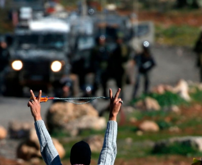 الجهاز الأمني: اتخاذ قرارات ضد الفلسطينيين بدوافع انتخابية قد يؤدي إلى تصعيد في الضفة الغربية