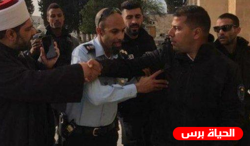 الاحتلال يعتقل أحد حراس الأقصى 