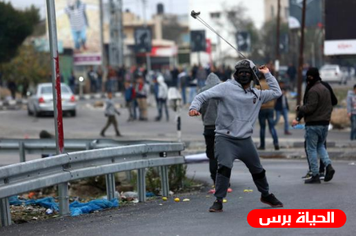 3 إصابات بالمطاط والعشرات بالاختناق خلال مواجهات عند المدخل الشمالي لمدينة البيرة