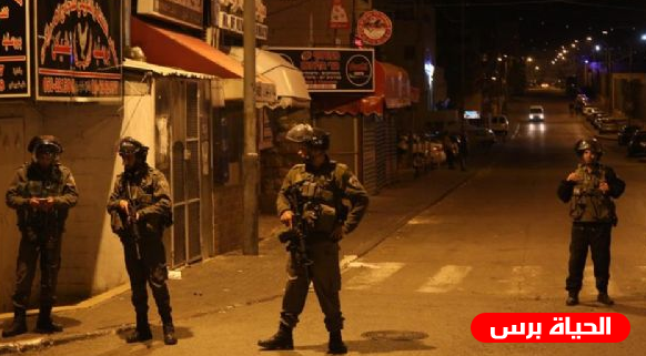 الاحتلال يعتقل مواطنين من نابلس واسرى محررين