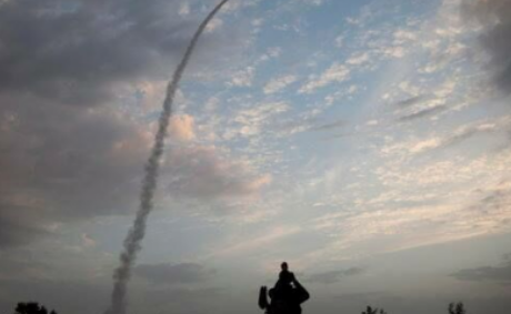 اطلاق صاروخ من غزة وصفارات الانذار تدوي في شاعر هنيغف