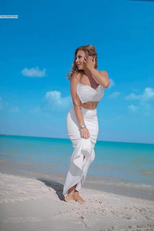 “سارة طايل” .. تشارك فى مهرجان Middle East Fashion بالجونة