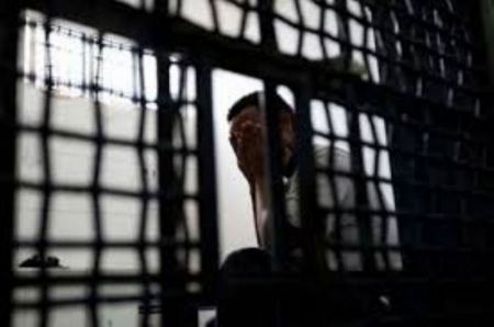 الاحتلال يُصدر أوامر اعتقال إداري بحق 85 معتقلا خلال الشهر الماضي