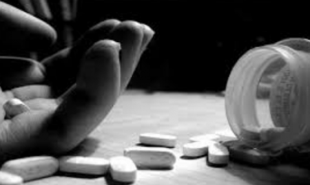 باستخدام حبوب الغلة .. انتحار ثلاثة فتيات بعد جلسة مزاح بهدوء تام