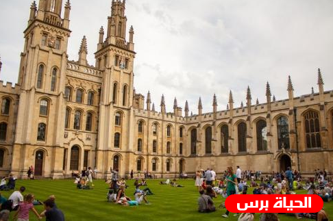 فيروس كورونا يضرب في جامعة أوكسفورد 